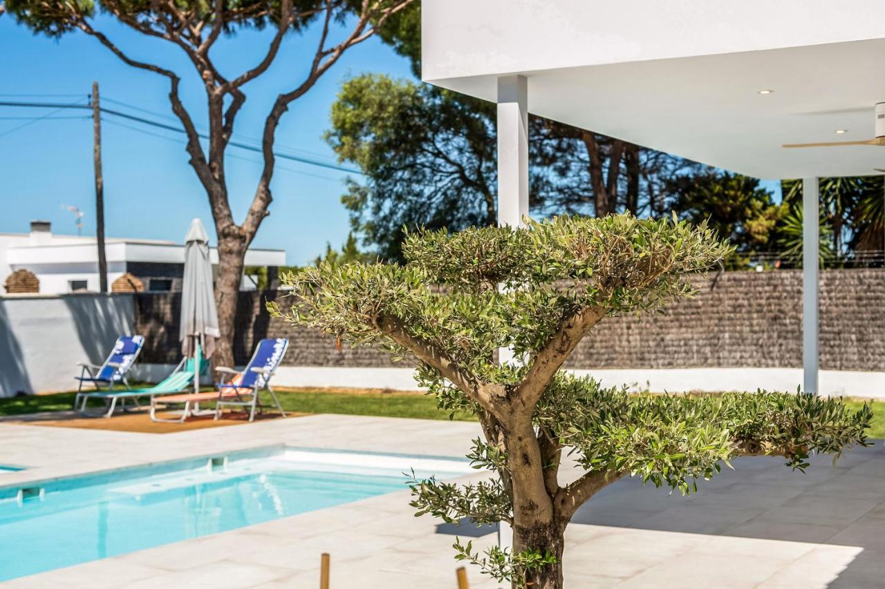 コニル・デ・ラ・フロンテラ Casa Robertヴィラ エクステリア 写真